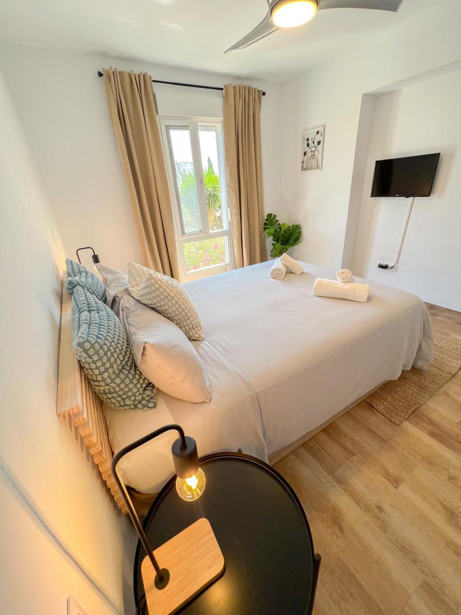 Bright & Cozy Apartment Acuario Beach&Pool 베날마데나코스타 외부 사진